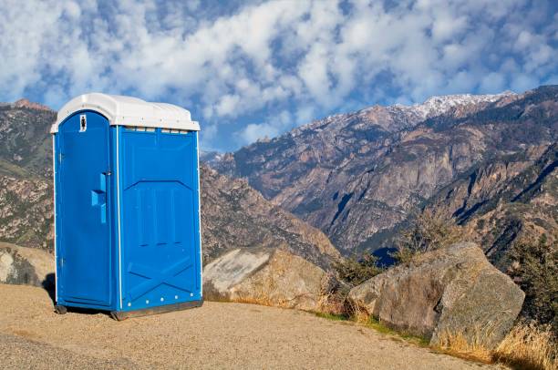 Best High-end porta potty rental  in Fairbury, IL